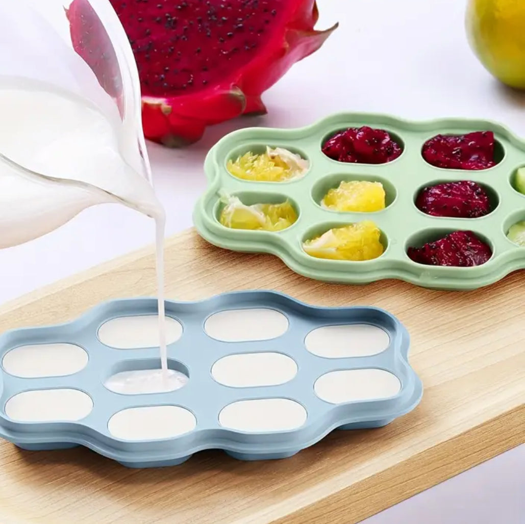 Molde de cubitos de silicona con tapa – Ideal para leche materna y snacks saludables